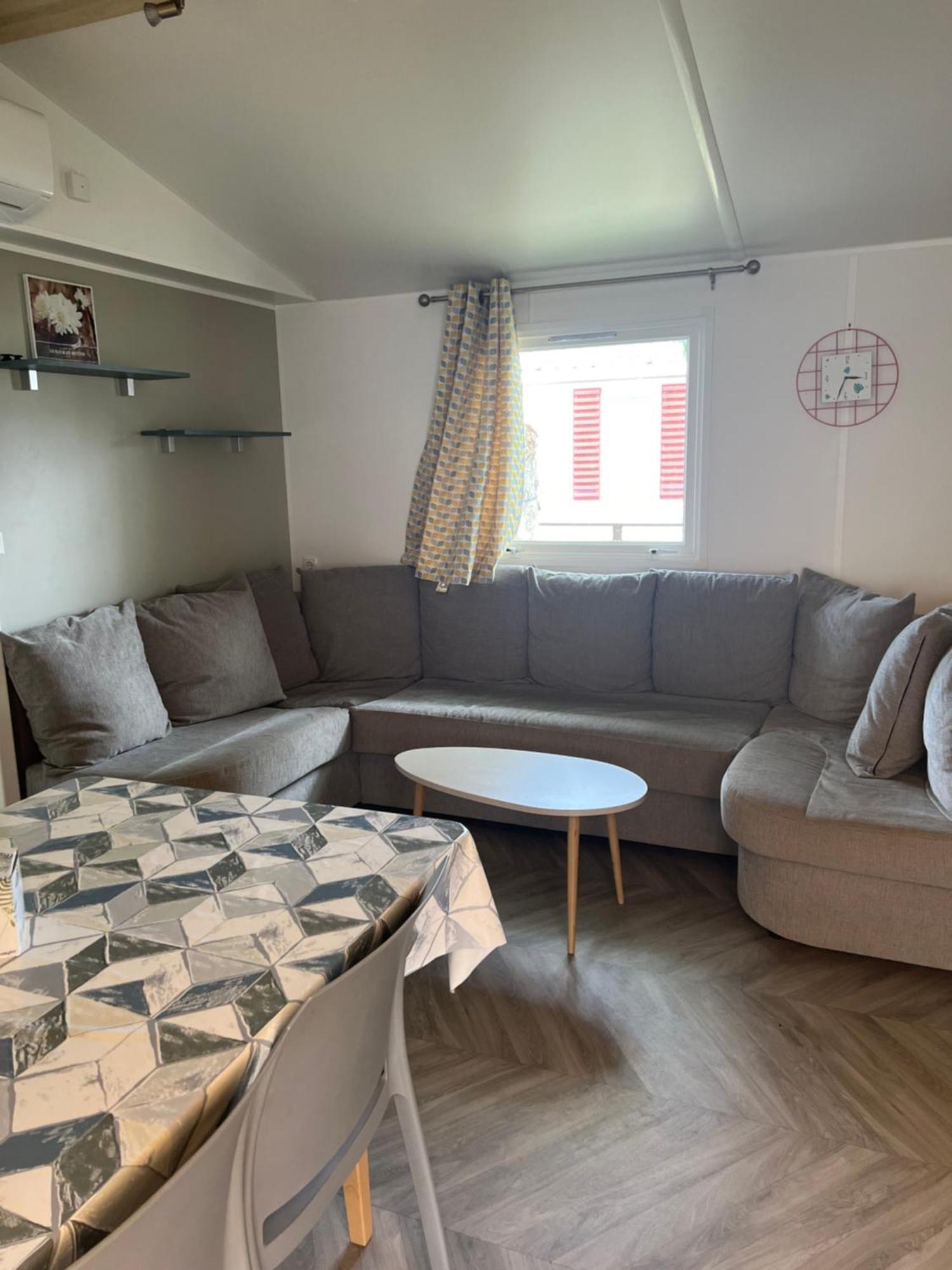 Mobilhome La Carabasse Vias Plage ภายนอก รูปภาพ